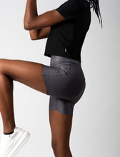 Cargar imagen en el visor de la galería, Luna Top | Negro