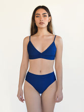 Cargar imagen en el visor de la galería, Valeria Bottom - Personalizado