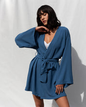 Cargar imagen en el visor de la galería, Helena Cover up | Azul Acero