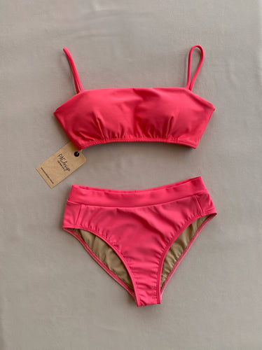 Clara - Valeria Salmón Coral
